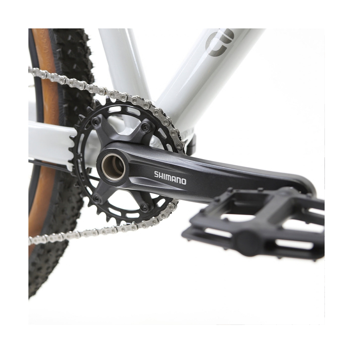 Nueva Alubike XTA 2.5 29”  Shimano Deore 12V